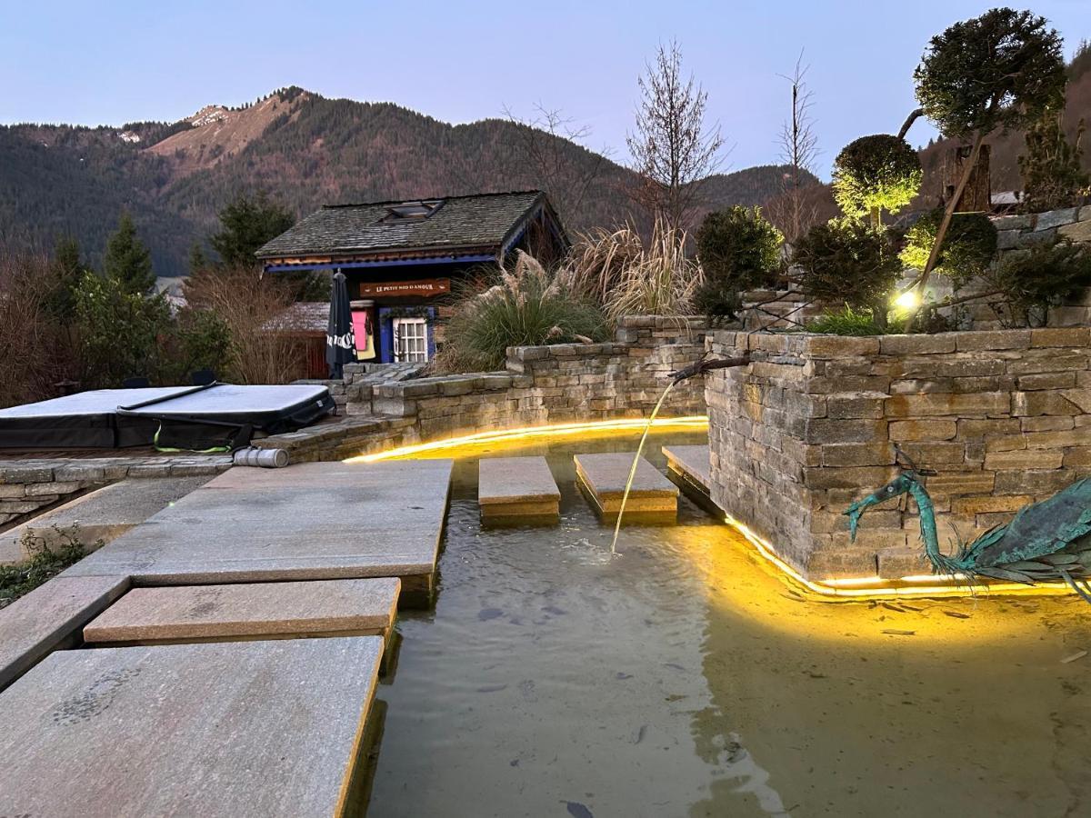 Micro-Lodge, Le Petit Nid D'Amour Montriond Ngoại thất bức ảnh