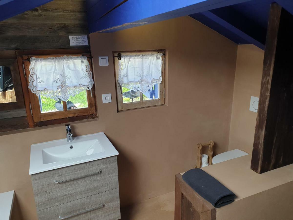 Micro-Lodge, Le Petit Nid D'Amour Montriond Ngoại thất bức ảnh